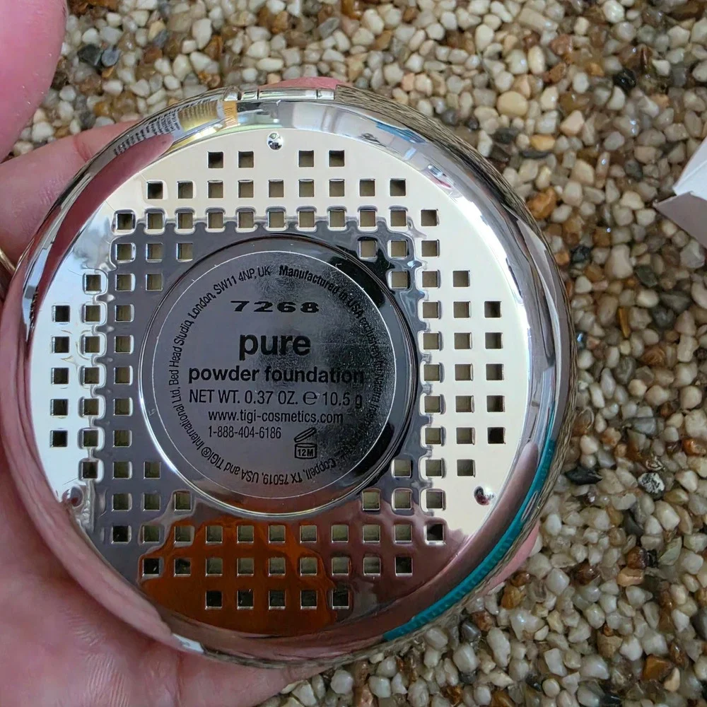 TIGI Powder Foundation Pure 0.37 oz Matte Face Makeup Compact with Mirror
